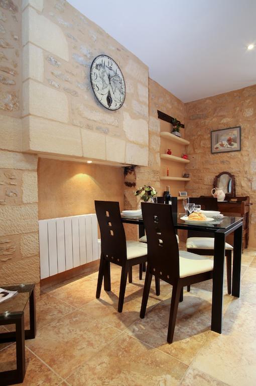 Le Grenier Du Chapitre Apartment Sarlat-la-Caneda Phòng bức ảnh
